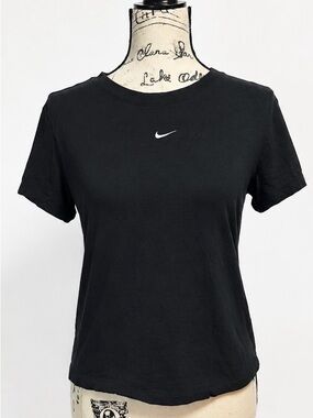 Nike Black Short Sleeve